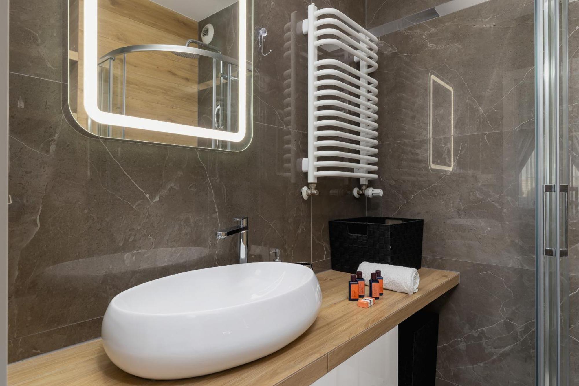 Cracow Pradnik Spacious & Family Apartment With 3 Bedroom By Renters Prestige Kraków Exteriör bild